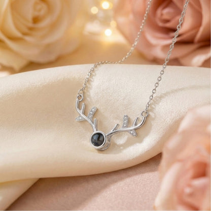 Сребърно Колие Елен с любовно послание на 100 езика